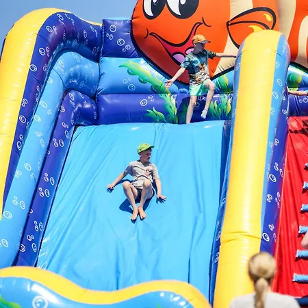 Wczasowy Z Dostepem Do Mini Zoo Donkeyszot *