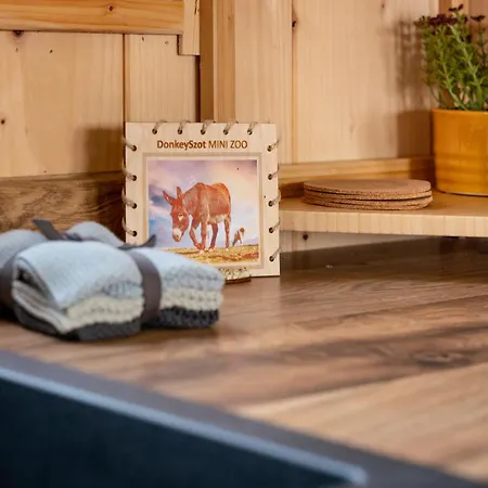 Wczasowy Z Dostepem Do Mini Zoo Donkeyszot Ferienhaus